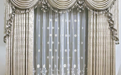 Thi công rèm cửa biệt thự